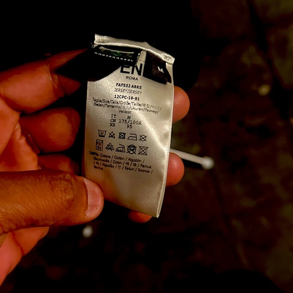 FENDI  Roma Italy T Shirt Logo Short Sleeve Men Size M Crew neck Navy Blue - Picture 5 of 5